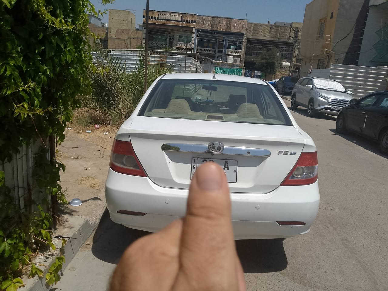 السلام عليكم بيوايدي اف ثري مديل 13 جاهزه كير اوتماتيك تبريد  داخل تخم تاير حداديه جاهزه تحويل مباشر مكان السياره بغداد السعر 47 /.   ***********
