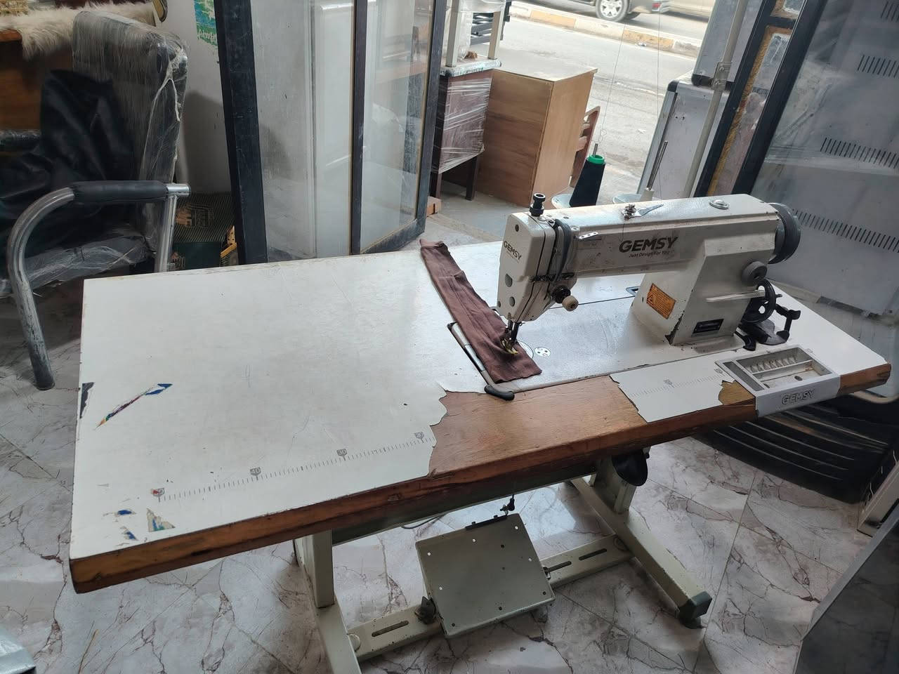 بسم الله

عرض 😍
مكينة خياطة اصلي شرط الفحص والخياطة

 السعر 225  وبيها مجال 😍

الموقع الجديد حديثة السبحاني مجاور متوسطة الزهراء

 *********** أبو وسيم
