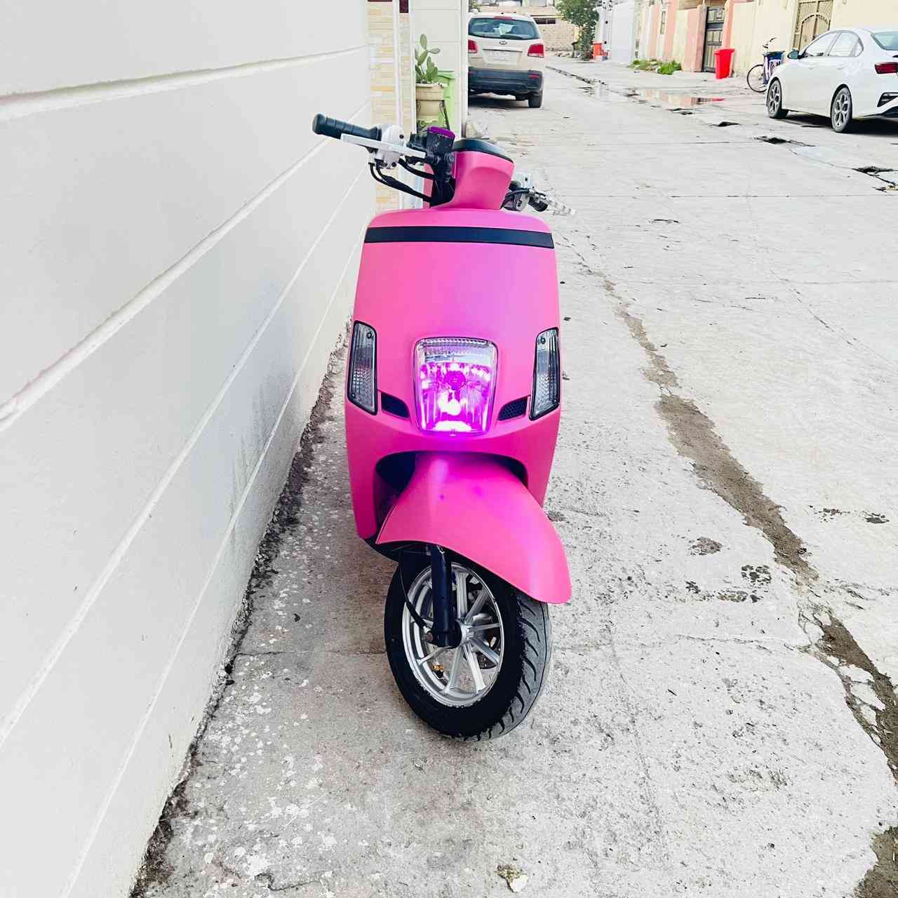 السلام عليكم بوليس مصطره موديل ١٣ للبيع الدراجه كفاله عامه نكره سلف بكل وقت بيع او مراوس حسب القناعه استفسار أكثر راسلني خاص او ***********
