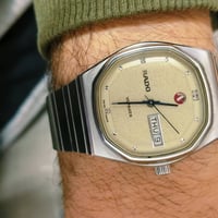 رادو rado voyager اوتوماتيك  4فص الماس قطر 36 سير واسع مينه صدف نضافة ...