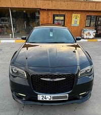 🤚🏻 بيع مستعجل 📍 كرايسلر اوباما 300S  2018 اصل دبل لحية بلاد  المحرك : ...