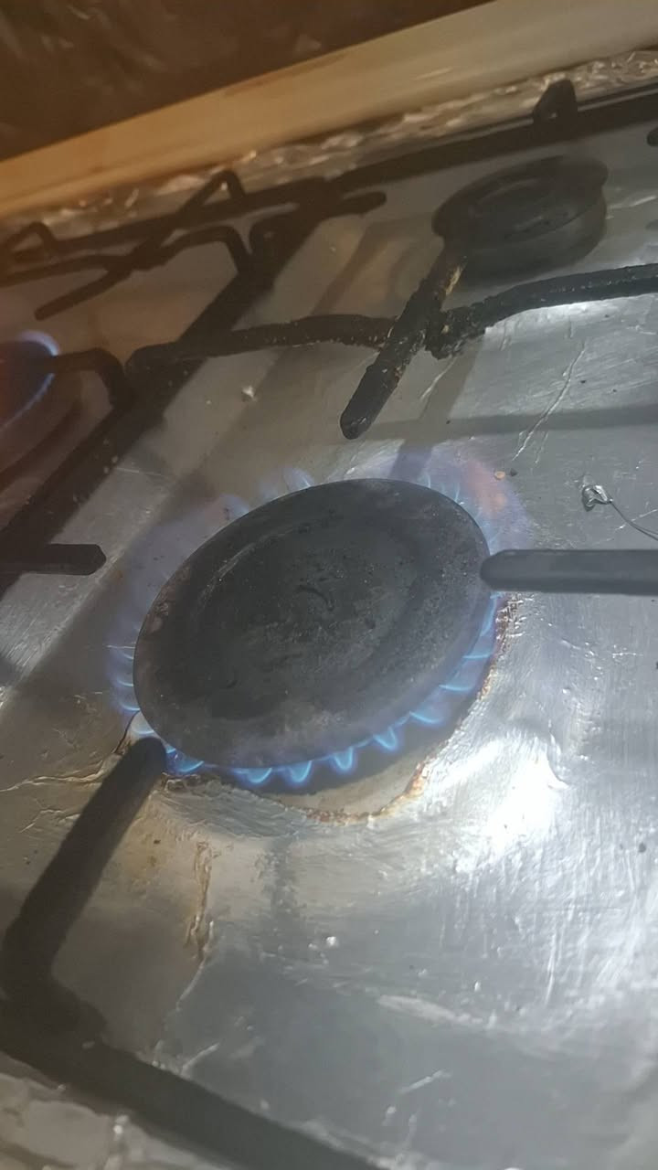 ثلاجه وطباخ شغالات ومداخلات اي تصليح وعندي بعد طباخ كهربائي ليزر جديد ٢عين


**إذا كنت صاحب هذا الإعلان وتريد حذفه لأي سبب، رجاءا أرسل رسالة إلى الدعم الفني**