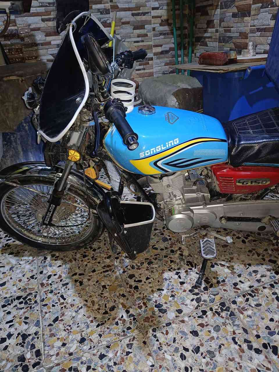 السلام عليكم دراجة سونك تايكر موديل، 2026 مكينه 125فول مواصفات مكفوله ما ماشيه هواي ابيع بدون اغراض مكاني بغداد حي النصر الاستفسار ول سعر  رقم الهاتف ***********
