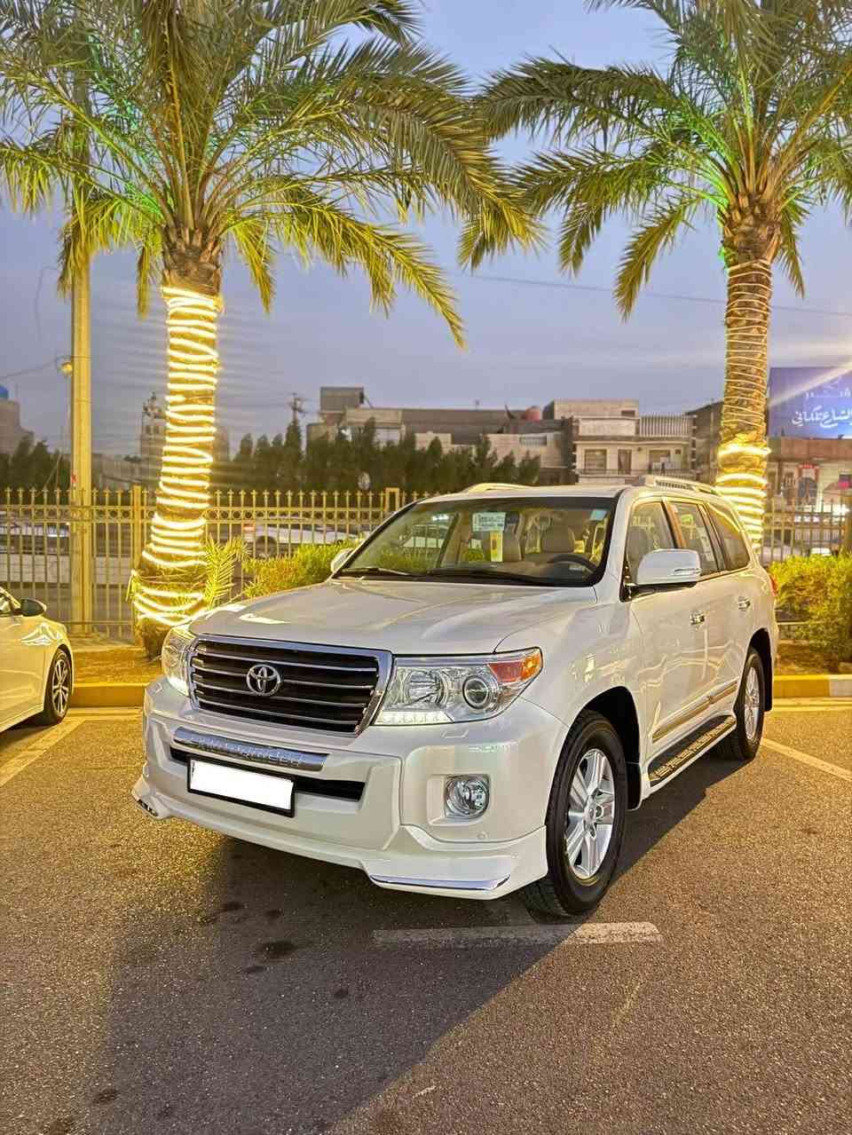 للبيع لاندكروز 2014 ساز SAS باب اول مكفولة كفاله عامه  سونار مرفق بل منشور معروفه مواصفات الساز السياره جديده بل عافية عل ياخذها ماشيه 84 الف  السياره رقم أربيل باسمي شرط التحويل  السياره جاهزه من تخم تاير صدر محرك وكير وضع شركة  السياره جديده بمعنى الكلمه احلى من الصور بهواي
السعر 405$$ورقه وبيها مجال للاستفسار اتصل *********** 
مكاني / بغداد البياع
