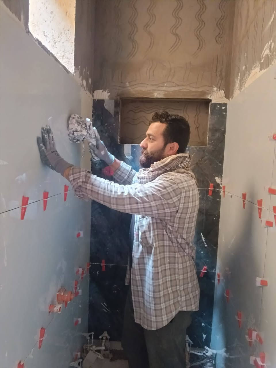 سلام عليكم خلفه سيراميك بورسلين مرمر جداري أرضي درجه اولى مكان نجف رقمي للتواصل ***********
