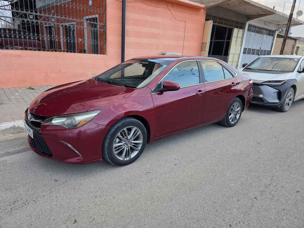 كامريse 2016 بسعر مناسب جدا.. 128ورقه$$بيها مجال
ضرر السياره اربع قطع بدون دواخل والسونار مرفق مع الصور
ررقم اربيل رقم وسنويه وهزه جديد شرط التحويل
گير محرك بلادي شرط. مامفتوح صدر تخم تاير سياره جاهزه
مكان السيارة في داخل ناحيه الزاب 
للاتصال ***********
