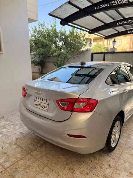 شوفرليت كروز امريكي 2017 محرك 1400تيربو  بيه بس الجاملغ الخلفي و شويه بالباب خلف السايق  ماشية 80 الف  السيارة جديدة تبارك الرحمن  المحرك بي بخار ناس تگول كلنهن هيج مال تيربو  اني ابيع بيها بخار رقمه sاقط
تحويل فقط السعر ب 105 وبيها شويه مجال 
***********
مكان السيارة كركوك الحويجة
