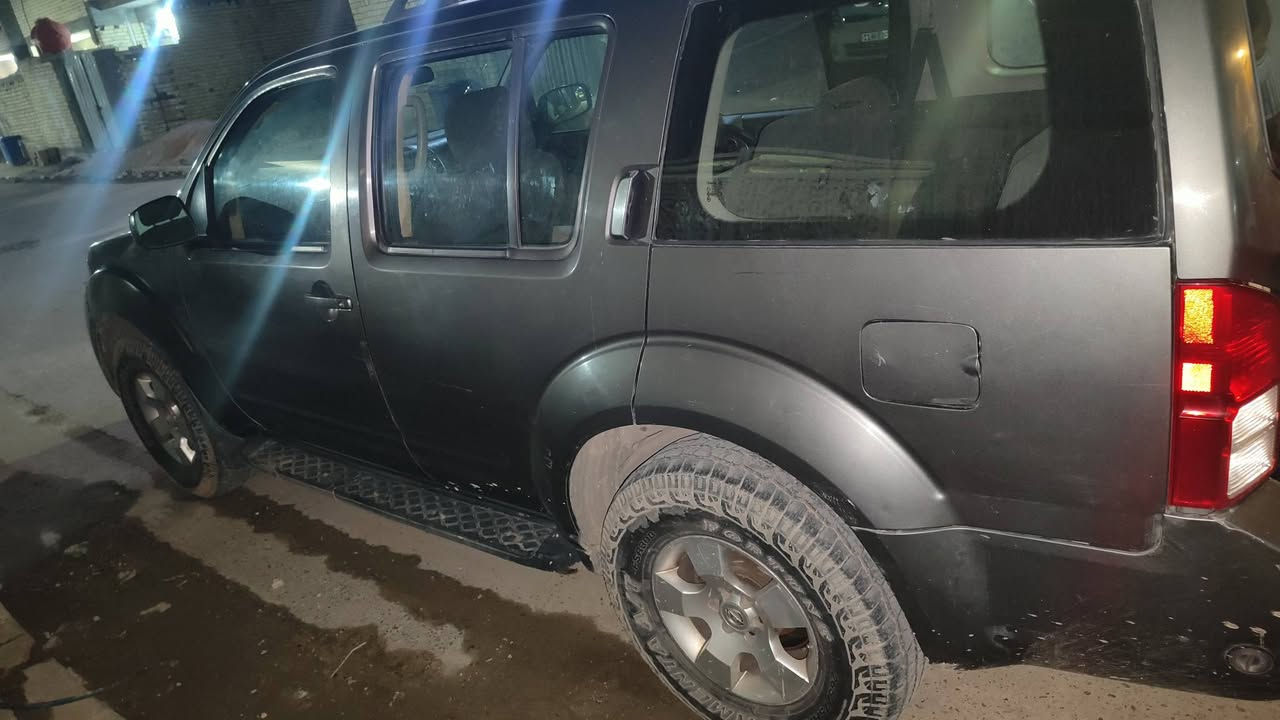 سلام عليكم
باثفندر 2008 وارد 

محرك 2019 جديد جداً 

تبريد تدفئة قطعتين

فور ويل 

بيها صبغ جاملغ و2 ابواب صفحة اليمين بدون لغود ولا شواصي ولا تكم بيها جراد بالبنيد ودحجة بالهلال مال الجاملغ الخلفي

كهربائيات كلها شغالة على وضع الشركة 

تايرات جدد جبلي تايلندي

باتري جديد 
***********

صدر امامي جديد 

منظومة غاز 

رقم صلاح الدين مشروع وطني 

سعر 80 وبيها مجال 

مكان السيارة بغداد
