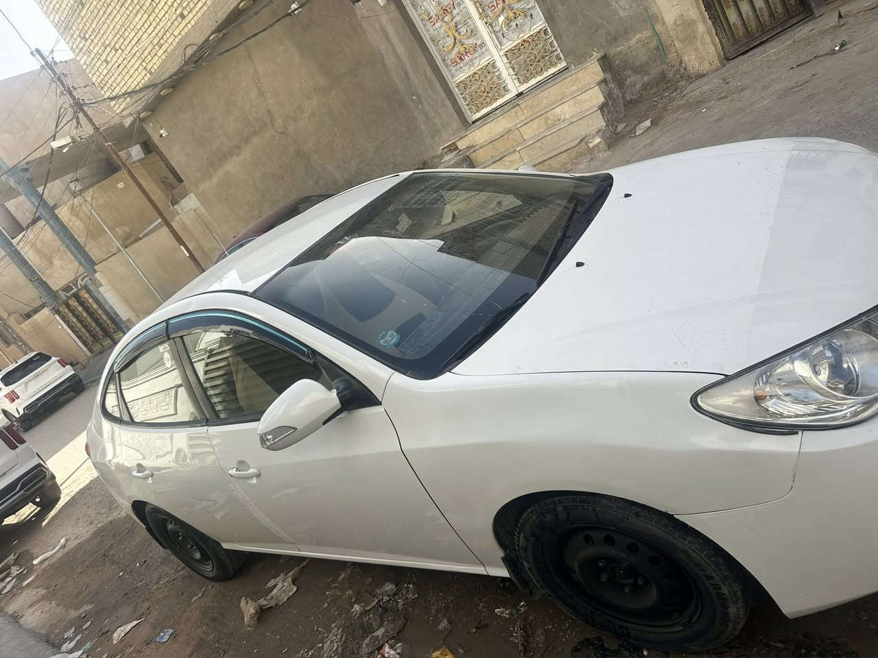 السلام عليكم 
النترا موديل ٢٠١١ رقم اربيل مكينة ١٦٠٠ سيارة جاهزة من كلشي مكان السيارة نجف 
السيارة بيها مكانات صبغ السعر ٨٨ 
***********
