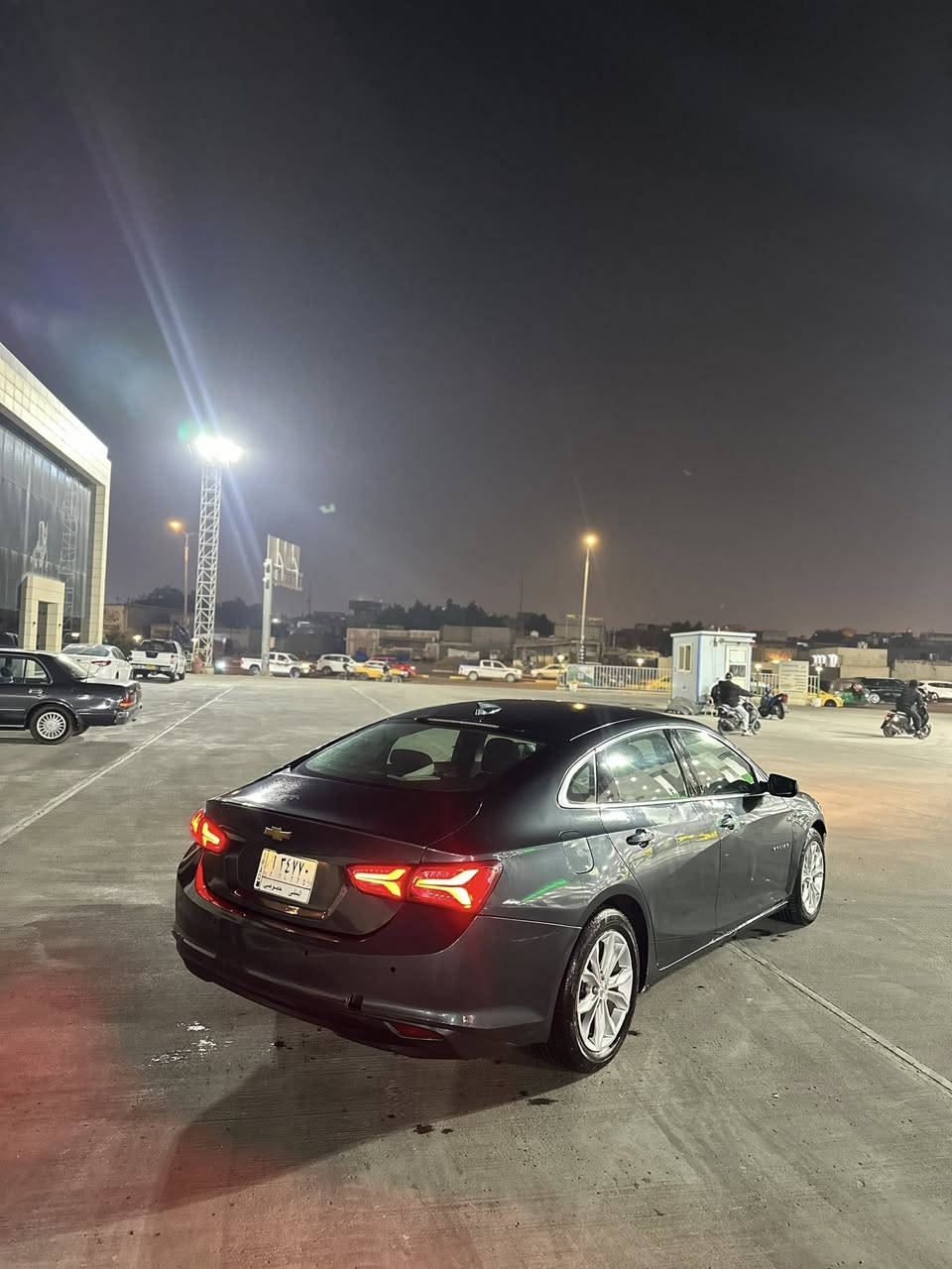 سلام عليكم. ماليبو 2021
معوقين بعد سنه وصير حرا

ضربته جاملق وبنيد من امريكا وبل عراق صار بيه مكانت بارد   يرادله ترتيب شوي مكينه كير كفاله 

سعر 92 بيها مجال مكاني بصره ***********
