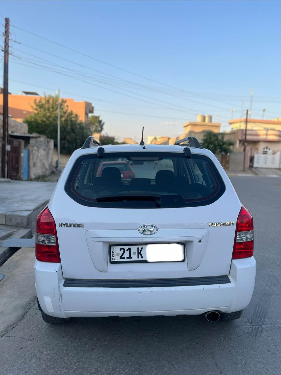 سلاموعلیکم 

هۆندای تۆکسۆن مۆدێل ٢٠١٠ Abs 
وەکولێدراو لێدراوی نیە یەک پەلەی بجووک بۆیاغی هەیە رەسمی سۆنەرەکەشیم داناوە سەنەوی ساڵێکی ماوە دەفتەر بانزینی هەیە مەکینەی تازە هی خۆی بۆ دانراوەتەوە گێر و مەکینە و تەبرید تەقە و رەقەی بەشەرت یەک دینار مەسرفی تیانیە سەیارەکە ماڵی دۆستە سەیارەی مەعرەز نیە سعری ١٢٣ گەڵا و مەجال 

*********** 
*********** كركوك, العراق
