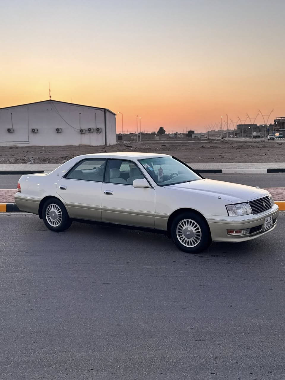 سلام عليكم رمضان كريم
راس ثور موديل 1997 مكفوله 
من الكصه ونغل الجثه والضربه مكينه وكير فيشتين كفاله حداديه جديد تخم تاير ويل كب جديد كهربائيات كله شقاله تبريد ثلج شاشه كامره كله شقاله كشنات كهربائية تبريد خلفي سنويه لغايه 2031 تحويل مباشر رقم بصره انكليزي السعر 112 بيه مجال للشراي الاستفسار اتصال على الرقم *********** العنوان البصره بلخدمه
