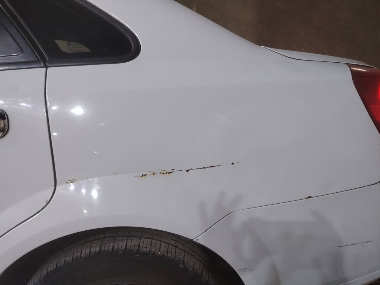 السلام عليكم اوبترا ٢٠١٢ للبيع في الكوت رقم بغداد بيهه قطعتين صبغ مكانات بارد قليله مكفوله من اي حادث داخل محرك كير تبريد تخم تاير صدر ٩٠٪ السعر ٧٥ وبيهه مجال قليل للاستفسار الاتصال ***********
