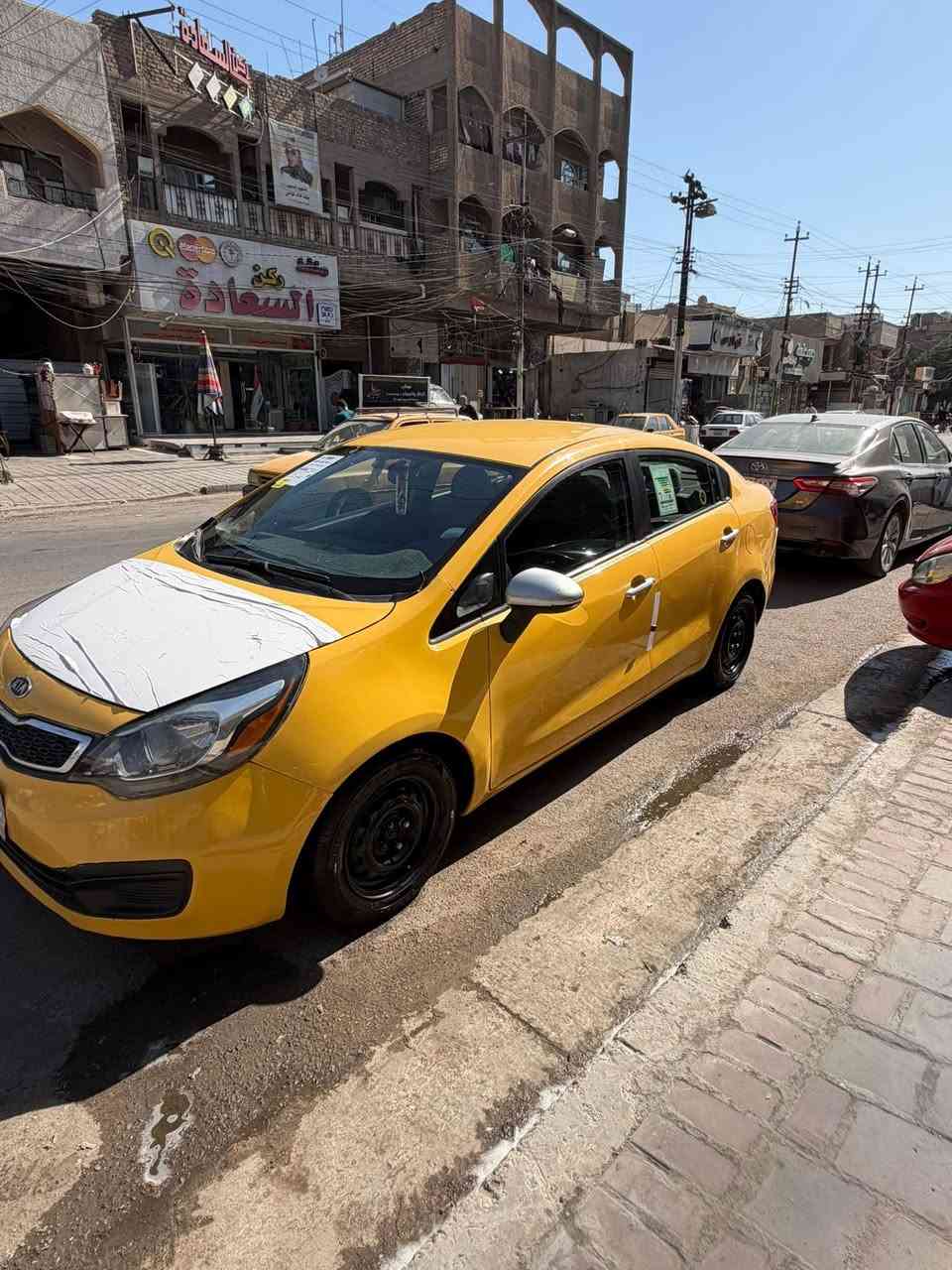 بسعر مناسب كيا ريو مديل 2013امريكي حادثه فقط جاملغ امامي بدون دواخل لا لغد ولا شاصي سياره ليبل واحد كله سياره مكينه كير تبريد صدر امامي خلفي كله خير من الله رقم بغداد مصفره هيه وغرمات سياره خير من الله برغي مناقصه سعر 65وبيه مجال بسيط مكان السياره بغداد الأمين الثانيه رقم الهاتف 

***********
