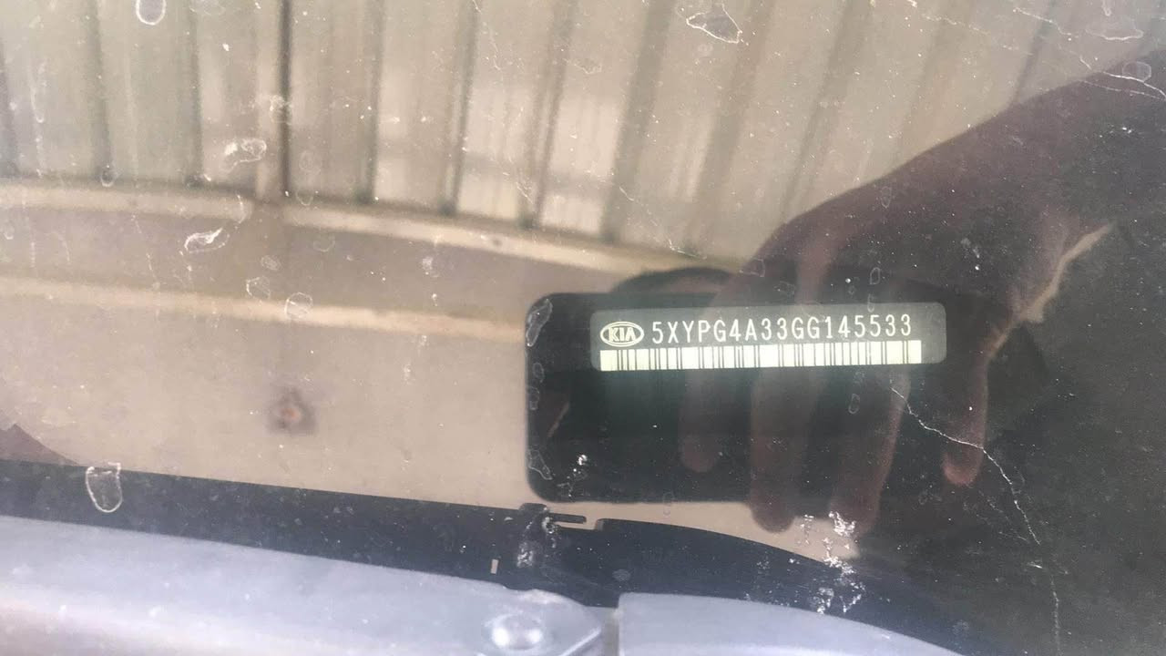 كيا سورنتو موديل 2016
وارد امريكي ضربتها جاملغ امامي وبنيد بدون دواخل ومرفقه صورة الحادث بالمنشور
بيها ضربه بسيطه بالجاملغ الخلفي وموجوده صورة الضربه
محرك 2400 توربو
تدفئه بالكشنات
كفاله عامه عدا صور الضربه
هي 5 راكب بس تكدر تسويها 7 راكب لان بيها مكان مقاعد خلفيه
مكانها بغداد / حي الخضراء ***********
مشروع وطني بكل مكان تتحول وهي بأسمي شخصياً بغداد, العراق
