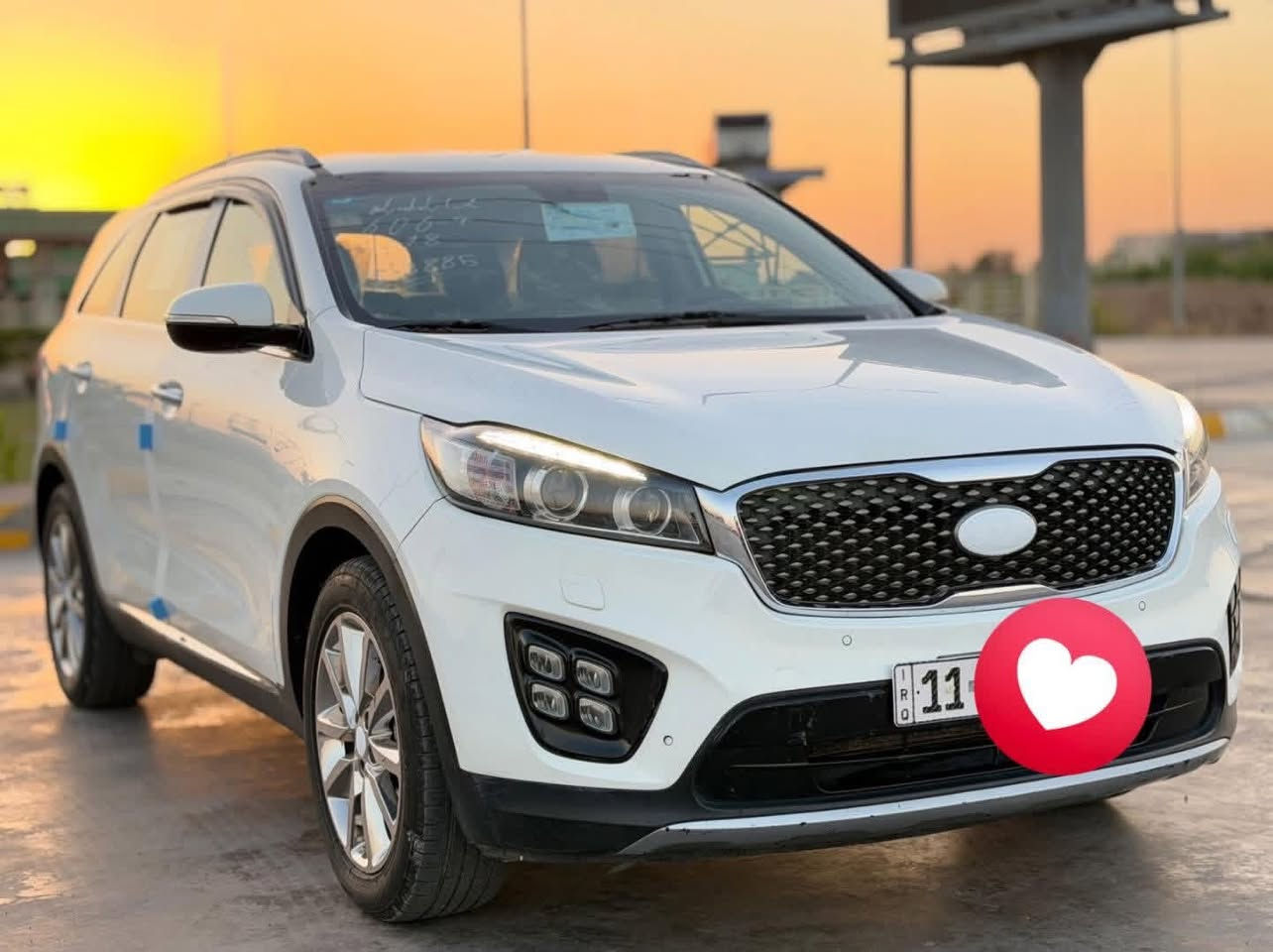 سورنتو 18 رقم بغداد تحويل مباشر بيها جاملغ خلفي صبغ فقط والباقي مكفول مكينه V6 خليجي ماشيه 154 الف فول عدا الفتحه وهاذا رقمي ***********
