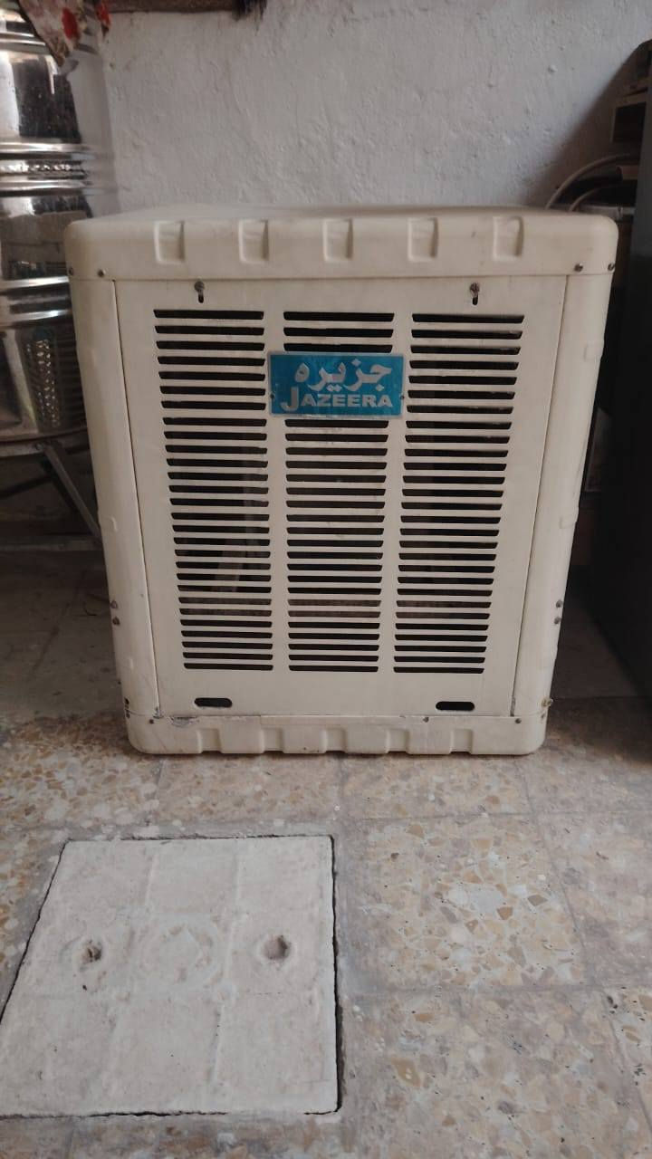 أغراض بيت للبيع  :
( طباخ، ثلاجة، مبردة، غرفة اخشاب تركي سلايت، كاونتر مالت مطبخ مع السنگي ) وبأسعار مناسبة ..


**إذا كنت صاحب هذا الإعلان وتريد حذفه لأي سبب، رجاءا أرسل رسالة إلى الدعم الفني**