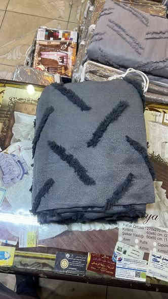 عرض خاص     السعر  ٣٠   
برده بوهيمي  ٣ قطع    
الوصط تول
ارتفاع ٣
كل قطعه متر ونص 
العنوان/ سوق الكوت الكبير قرب بيت ابو الهوئ
***********    الحجز   عل واتساب 
انستا m_fr01ot
