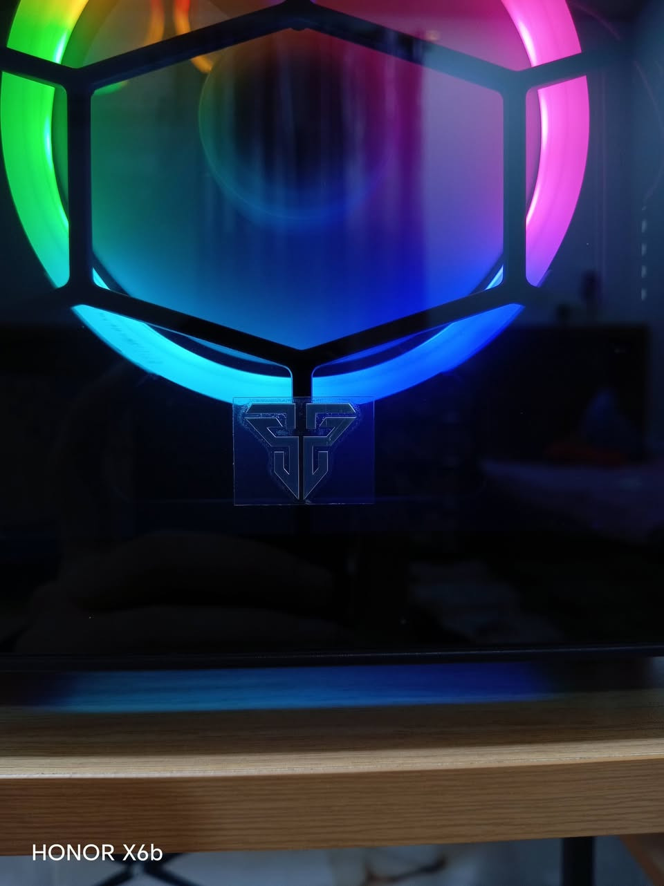 تجميعة PCكاملة (620,000)
CPU:AMD Ryzen 5 5500
GPU:NVIDIA GeForce GTX 1650
M.B:GIGABYTE B550M K
RAM;8GB DDR4 G.SKILL Trident Z RGB 3200MHz
STORG:Corsair Force Series MP510 NVMe M.2 SSD 256GB
PUS:GALAX OMEGA GL500S 500W
CAES:ATX 4×FAN RGB
ملاحظة: كراتين القطع الأصلية متوفرة وموجودة مع الجهاز.
المذربورد من شركة GIGABYTE يدعم PCIe 4.0 
4 منافذ رامات+منفذين m.2 NVMe


**إذا كنت صاحب هذا الإعلان وتريد حذفه لأي سبب، رجاءا أرسل رسالة إلى الدعم الفني**