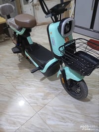 قيم وخذ 07869804130