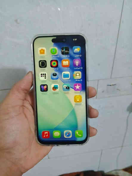 السلام عليكم أيفون ١٥ برو ماكس مبدل بطارية اصلية وشاشة الجهاز كلة شغال ذاكرة٥١٢ السعر ٦١٠ وبي مجال بغداد الأمين الثانية ***********
