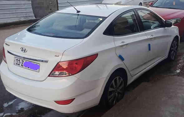 السلام عليكم
للبيع اكسنت 2016 

خليجي ماشيه 85 الف فقط 

رقم بغداد الجديد 

محرك 1600 قطرتين

فول مواصفات 

فتحه سقف

5ويل كب …اشاير مري…

شاشه +كامره دواره وباقي المواصفات معروفه 

 صبغ  جاملغ امامي فقط شخط خفيف باب الخلف الصدر  … كير مكينه خير من الله تخم تاير جديد 

السعر /120 وبيها مجال بسيط

العنوان  بغداد  حي الجهاد 

(***********
