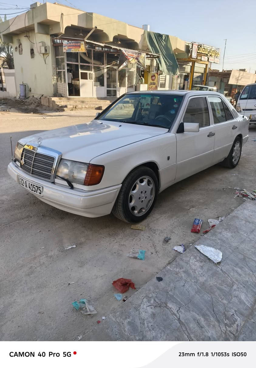 السلام عليكم للبيع مرسيدس دب موديل 1991 حجم E300 گير و محرك محور بطه ديلكو 2500رقم اربيل دولي تحويل مباشر السعر خاص او اتصل ودالل ***********///***********
