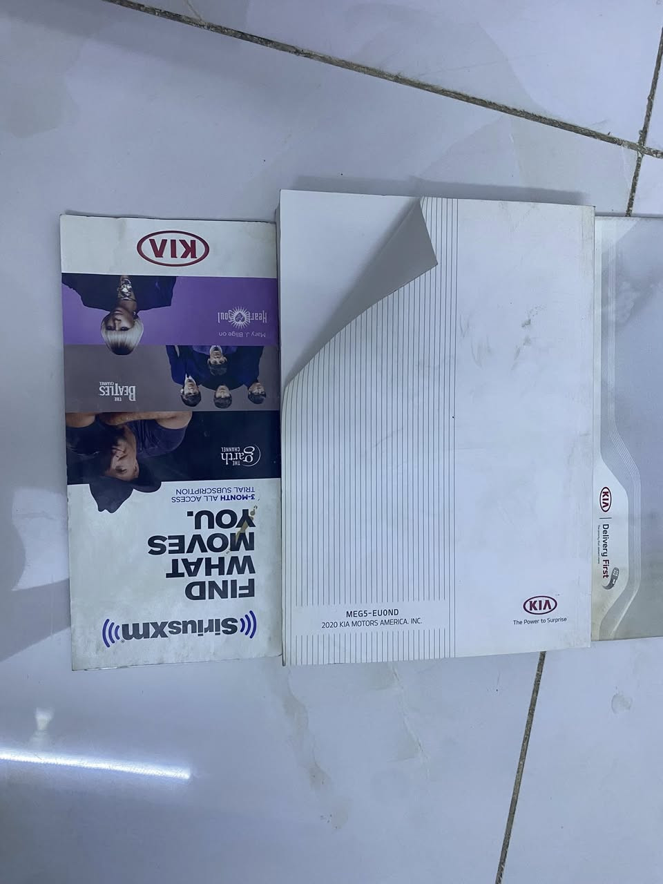 سلام عليكم للبيع كتلوك KIA K5 GTLINE 2021 الكتلوك مستعمل بس مابي شي. السعر: قيم بما يرضى الله العنوان: بغداد • حي القاهرة للاستفسار اكثر: +9647763649371 واتــس وتحياتي للجميع
