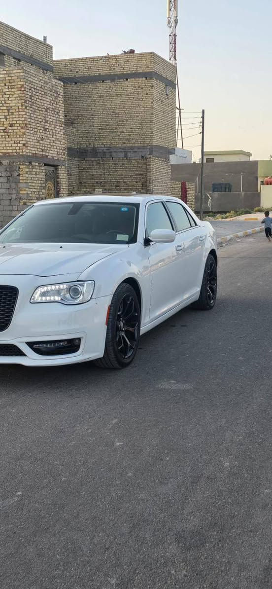 للبيع 
كرايسلر اوباما 2015 فول 
مواصفات. السونار مرفق مع الصور 
السعر 230 ورقه 
اي استفسار على الارقام التاليه 👇 
***********
***********
حياكم الله جميعا
