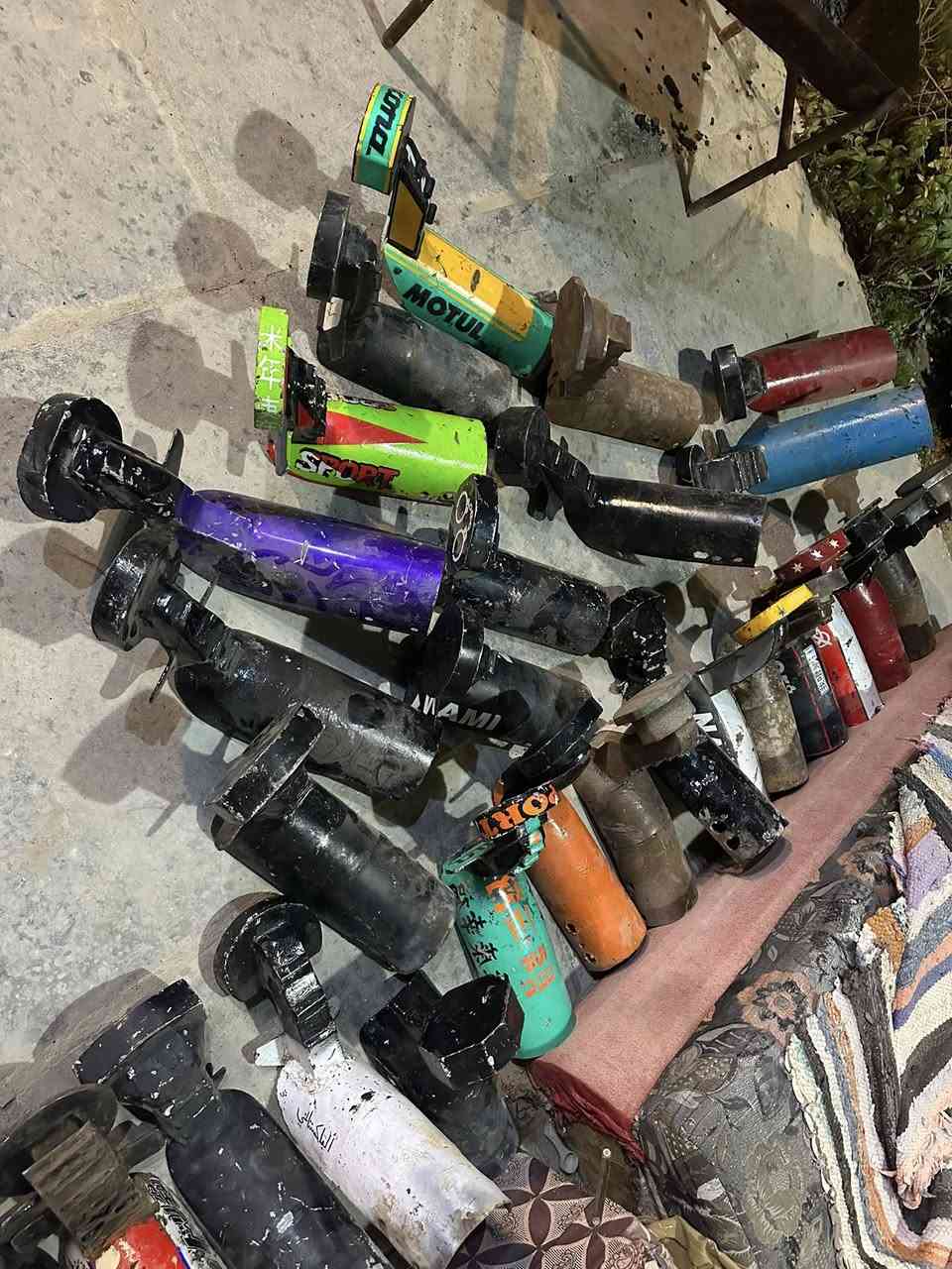 سبايدرات للبيع شلع وبسعر مناسب 
المكان واسط نعمانيه 
***********
