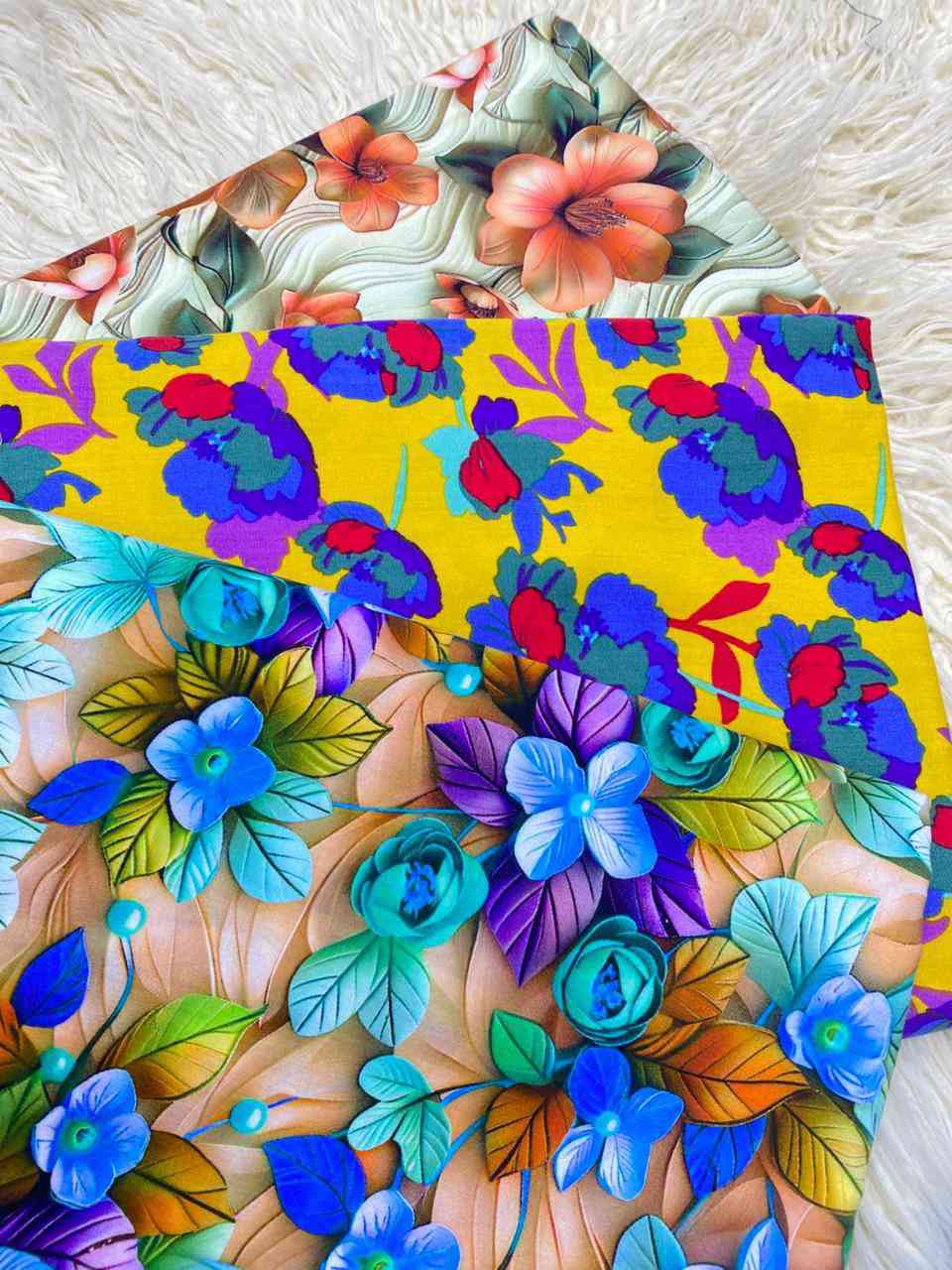 يا الله حبايب الي ممجرب اقمشتنا خلي يسال الي مجربه وربي جنن كشمير ايطالي قطني ياولي يجنن روعه الوان شنو نقشات شنو قماش شنو جمله ومفرد يوجد لدينا خدمة توصيل لكل محافظات العراق خلال ٢٤ساعه فقط للاستفسار واتساب ***********❤️
