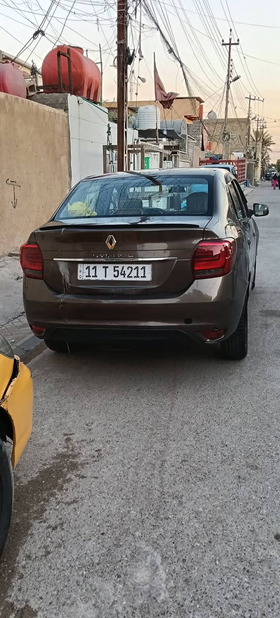 رينو سنمبل موديل 2019 رقم بغداد بأسمي شرط للتحويل سياره بيها جهت  السايق شخطات و معمرهن فقط كلش حلوه و جاهزه ما متواجد على الفيس اتصل و تدلل سعرها جوه سعر اخواتها 58 و بيها مجال شاشه و كاميرا اشاير بالمري ***********
