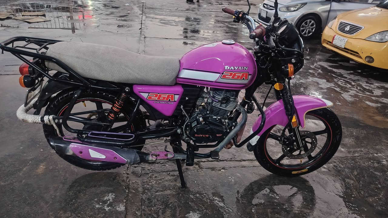 دراجة اصولية دايون نفخ اوراق كاملة موديل 22 نضافه فول بس راعيها مفارغلها غراضها اصليه مامبدل بيها شي كهربائيات كلها شغالة وشرط الفحص مكينه مثل متشوفون دراجه ممتعوبه سعرها 1900 وبيها مجال قليل للاتصال *********** مامتواجد علفيس
