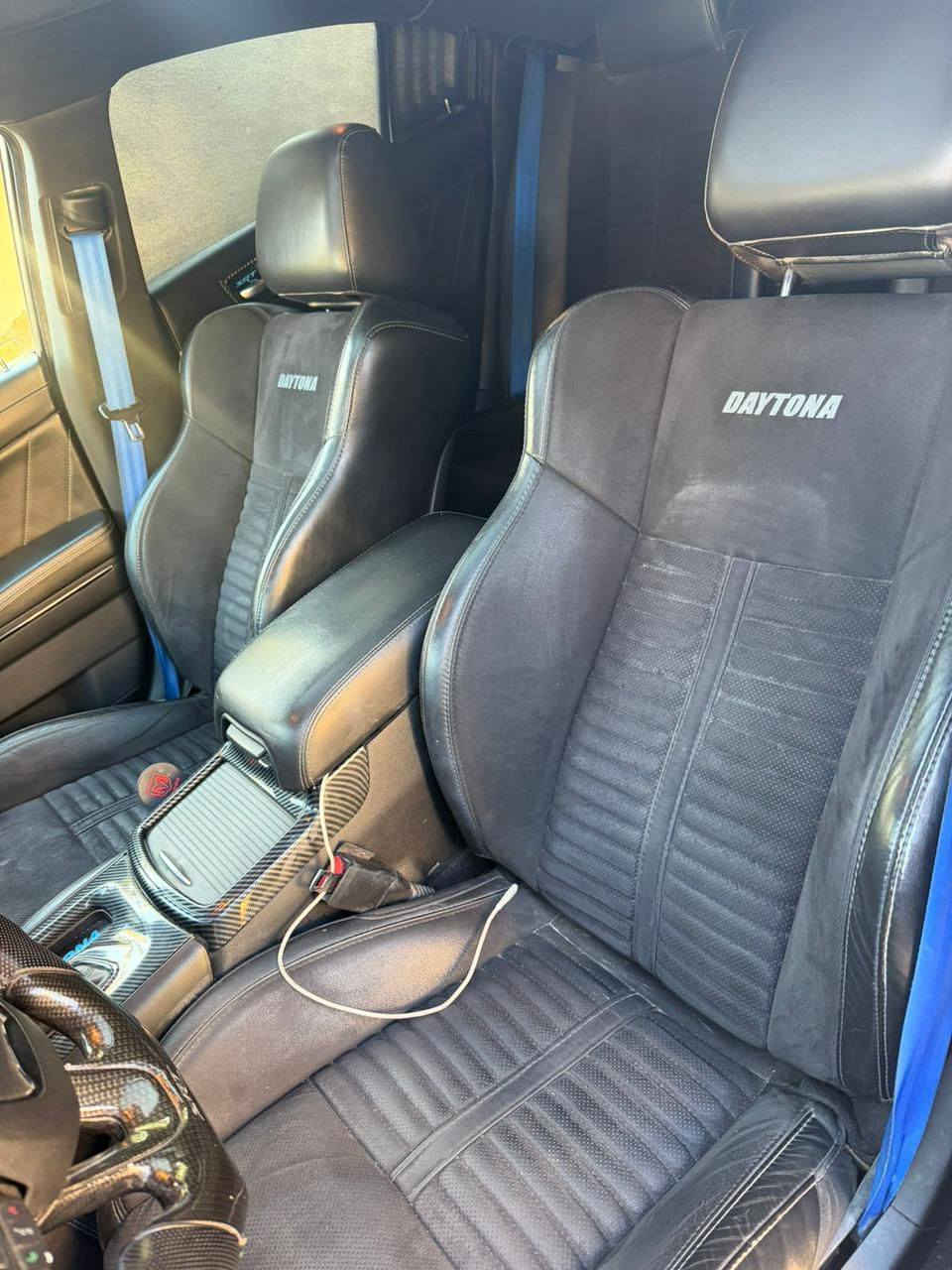 جارجر دايتونا  سوبر تراك باك
حجم المحرك : V8 5.700
الموديل : 2019 
الوارد : امريكي قبغ جنطه ضررها بدون ايرباك  
2C3CDXCT9KH523147 رقم الشاصي 
الرقم : بغداد
اللون : ازرق ( جويتي )
ممشى : 52 الف ميل

المواصفات فول 1/1

مواصفات علسريع 

فتحت سقف
حساس خلفي
رادار جانبي نقطة العمياء 
ستيرن كهرباء + تدفئة
كشنات تدفئة وتبريد 
كشنات خزن ميموري
مود سبورت + سوبر تراك باك ( لانج كونترول )

باقي مواصفات الدايتونا الفول معروفة 

التزويد
اكسل قفل 3.09 SRT
هدرز 6400
نوزلات ريسنك 
بلكات ريسنك 
فيول بم ريسنك 
سستم كزوز اكس بايب داون بايب 3 انج 
دبات سود شغل علي الوادي
برمجه وتفريغ كامله سياره صاروخ يم ايكل  

 الاضافات 
كت كامل داخل وخارج كاربون فايبر 
تطعيم مكينه + دواخل 
قماره اسود بلادي 
ستدات طلقه 
فجوج 4 بستم 

الحادث 
حادث امريكا خلفي قبق جنطه فقط بدون ( ايرباك )
بل عراق صار بيها بارد نفس ما موضح بالسونار

مكينه - كير - كاردن اكسل - كهربائيات كفاله

العنوان الناصريه - شارع بغداد
الاتصال والواتساب - ***********
