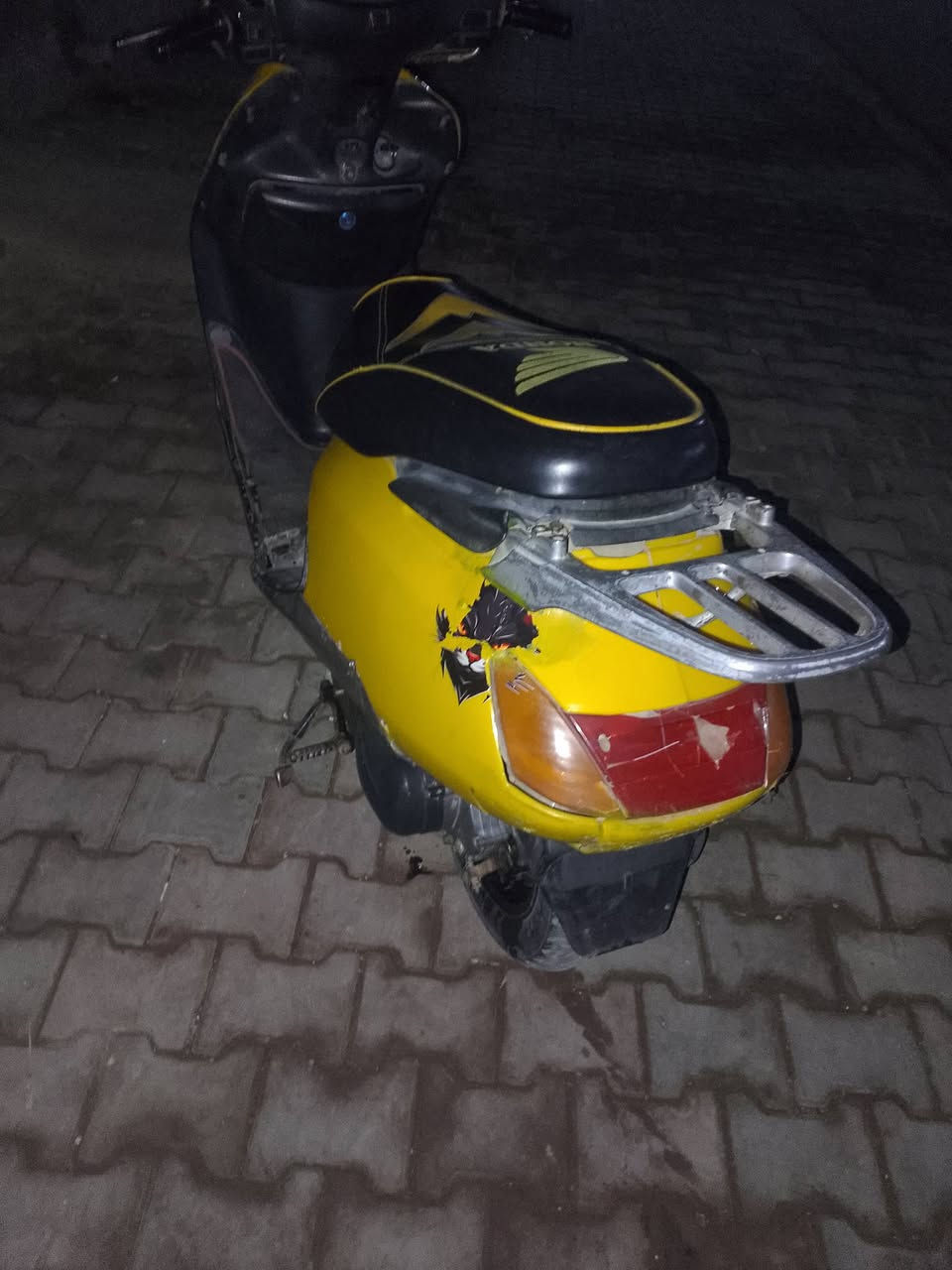 سبيسي ياباني السعر 350 وبيه مجال قليل موبايل *********** العنوان كوت انوار
