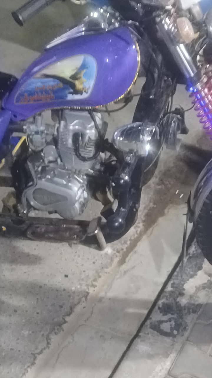 ستوته للبيع رقم وسنويه امتي ار مديل 2013 عنوانه بصره رقم هاتف ***********
