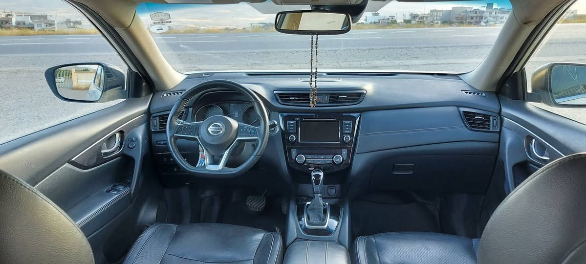 نیسان ڕۆگ سپی سەدەفی SL
فوول مواسەفات بەس دەبڵ ئەکسل نییە
2020 ئـەمەریکی 
78000 مایل ڕۆشتووە
ڕەقەم هەولێر 
فەحسی تازە و سەنەوی تا 2027 تازەیە
لایت زینۆن
لایت ئۆتۆ
ڕاداڕی تەنیشتەکان و پێشەوە
کامێرای تەنیشتەکان و دواوە 5 کامێرا
سندوق کارەبایی و کۆنتڕۆڵ
تایە حاسە
دەرگا بەسمەو کۆنتڕۆڵ
سەقف پانۆراماو سلاید
بەسمە
سوکان ڤۆلیۆم
ئیکۆ و سپۆرت و نۆرماڵ 
شاشە 
بلوتوس و وای فای و GPS
جام کارەباو ئاوێنە کارەبا
جامی پێش و دواوە هیتەر
   و ABS و  ئۆتۆ ئیستۆپ
برێک دوگمە
کوشن هیتەر و کارەبایی و جلد 
ناوڕەش و ناو گاعی
کوشنی دواوە جوڵەی پێ ئەکرێ و ئەخەوێ
دوو چەمەلەغ و دوو دەرگای پێشەوە و چەمتلەغی دواوەی سایەق بۆیاخە بێ ناو گرتن
گێڕو مەکینەوتەبریدو غرامەو بەناوکردن بەشەرت 145 وەرەقەومامەڵە *********** أربيل, العراق
