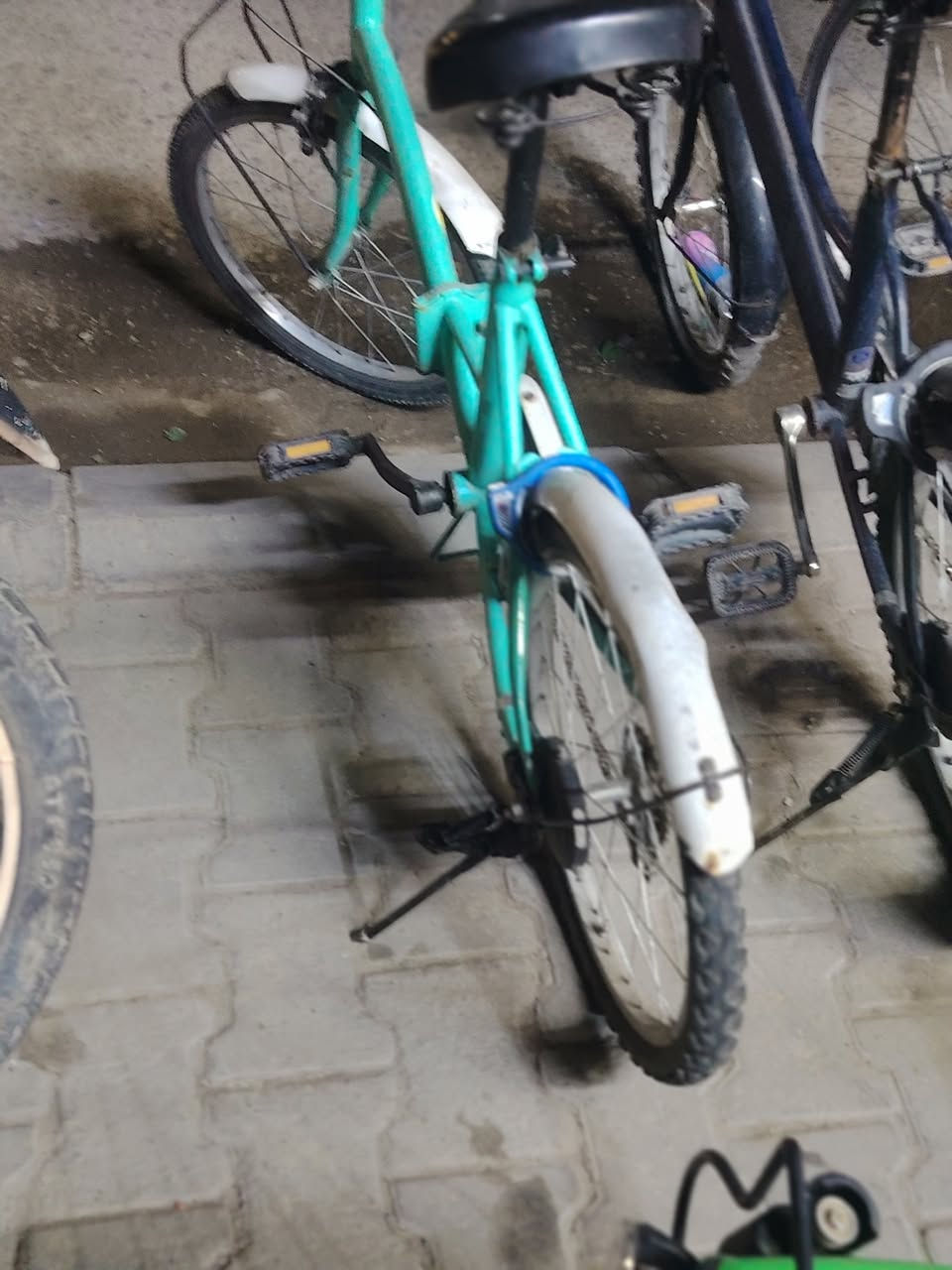 بايسكل ابو الطبكة للبيع السعر ٦٠ وبي مجال كركوك حي عدن بيع مستعجل


**إذا كنت صاحب هذا الإعلان وتريد حذفه لأي سبب، رجاءا أرسل رسالة إلى الدعم الفني**