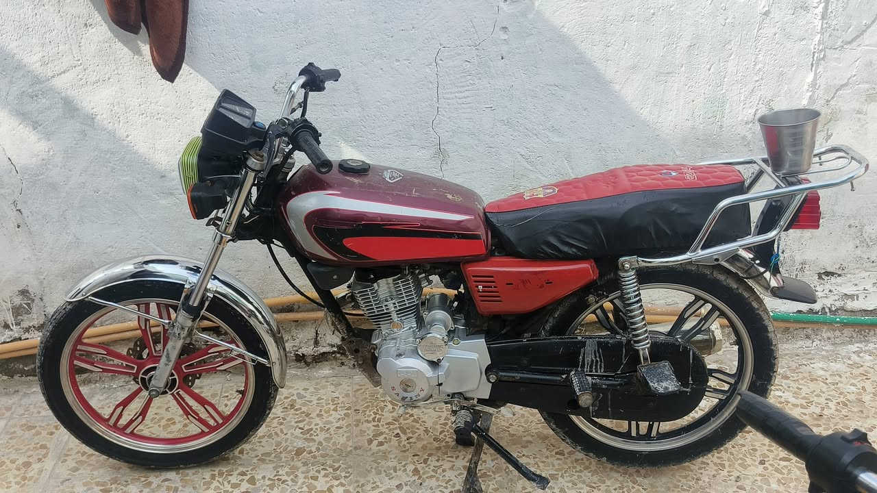 موديل 21بيهة وراق 2وبيهة كمرك محرك 5كير شغالة محرك بيهة يخبل عوزهة بس ربط شاير لايت هورن يعني هاي المور اليعر 450الف الشراي عيوني الة خاص


**إذا كنت صاحب هذا الإعلان وتريد حذفه لأي سبب، رجاءا أرسل رسالة إلى الدعم الفني**