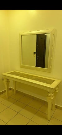 طاولة • استعمال قليل • دهوك