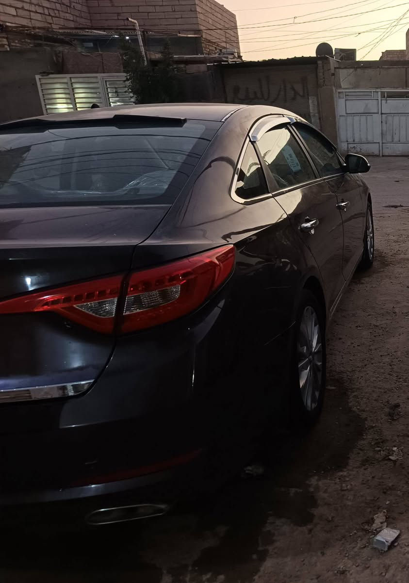 للبيع سوناتا خليجي موديل 2016 فول ماعدا فتحة سيارة مكينه وكير وحداديه وتبريد وتخم تاير كفاله رقم قادسيه شرط مداور سنوية لل28 منضومه غاز بيها ضربة جاملغ امامي وصبغ 3 قطع بيها جراد قليل الباقي كفاله سيارة جاهزه من كلشي مكانها نجف كوفه السعر 113 بيها مجال ***********
