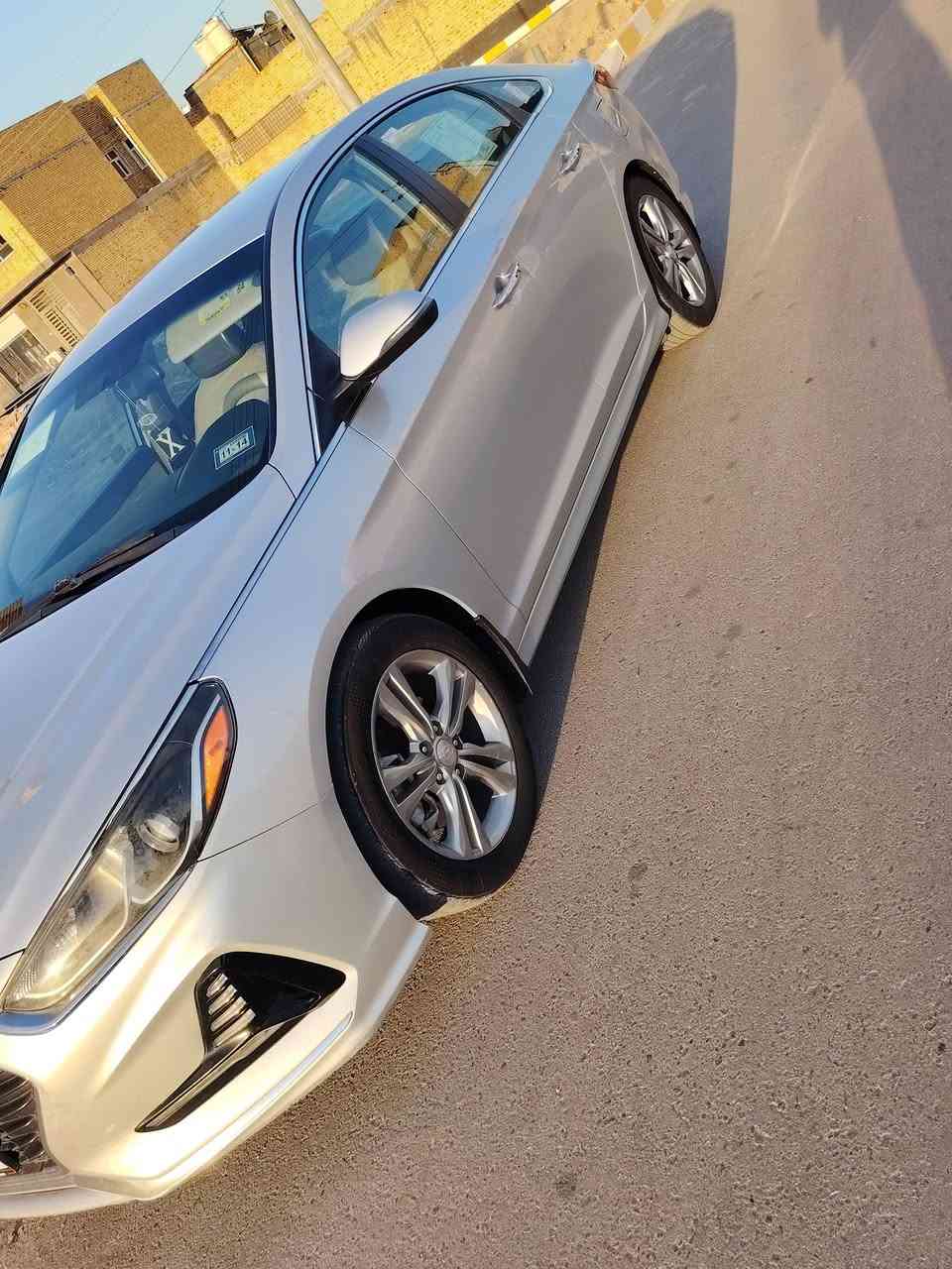 سوناته 2018كفاله عامه بيه باب مبدل اصلي بدون صبغ وارد أمريكي ماشه 88الف حقيقي سياره جديده كلش شخط ما بيه *********** سياره بسمي رقم بصره مشروع وطني مكاني ناصريه
