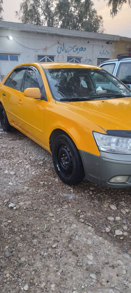 السلام عليكم / للبيع سوناتا موديل 2009 رقم ديالى مشروع وطني سنوية لل 28 خطها بلدروز بغداد مصفره وارد امريكي بيها ثلاث قطع تبديل بلادي بدون دواخل اتكفل لغد وحوض مكينة وكير مكفولات4 سلندر 2400 صدر امامي جديد الخلفي فقط بوش تخم تاير تبريد شغال تدفئة ماتشتغل سنتر لوك كهربائيات كلها شغالة السعر 88 وبيها مجال بسيط العنوان ديالى كنعان استفسار ***********/*********** رجاءأ لحد يكسر بحلال الناس كلشي اكو بالسوك✨🌷
