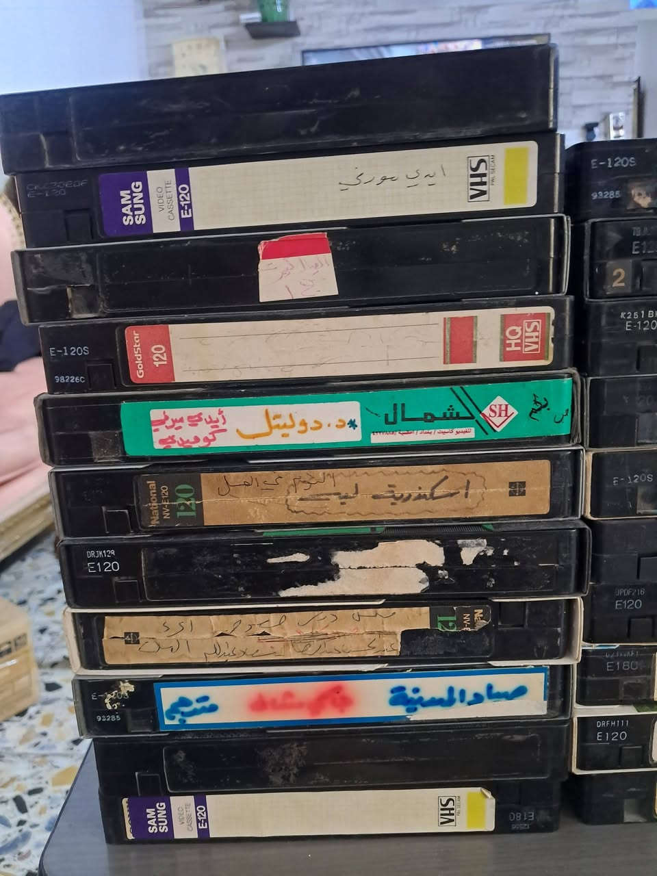 افلام فيديو العدد 21فلم مع التوصيل 25الف قفل 🔐 🔐 يوجد توصيل ***********سيد عباس
