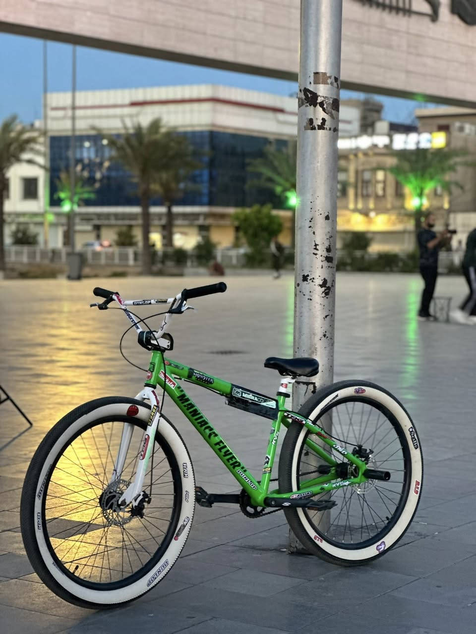 سلام عليكم ، بايسكل BMX حجم 27.5 للبيع نظيف كلشي مابي ،سعر. 150 وبي مجال قليل


**إذا كنت صاحب هذا الإعلان وتريد حذفه لأي سبب، رجاءا أرسل رسالة إلى الدعم الفني**