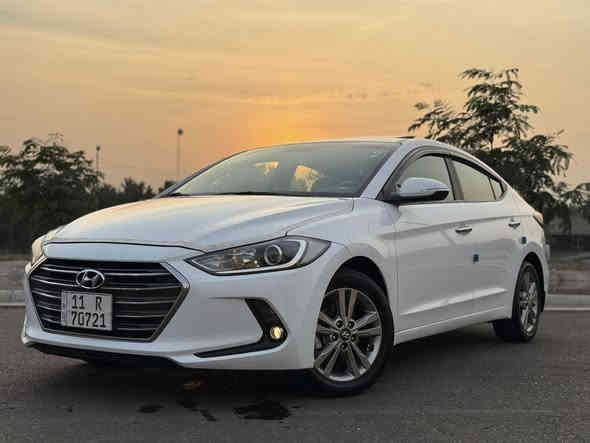 السلام عليكم 
النترا 2017 خليجي اخت الزيرو فول 1/1 عده البصمه 
ماشيه 42 الف 
السياره عل شرط بعدهه بفابلون الشركه ونايلون الشركه 

كشنات جلد اصلي 

فتحه سلايت  

فول تحكم استيرن

مري شفط وترحيب 

شاشه جبيره 

داخل صاج 

قطعتين تبريد 

نضام سبورت 

حساس اصلي 

ويل 16 تخم تاير جديد والسبير منازل 

يدات نيكل 

محرك 2000 دوش 

اربعه دسك 

السياره جديده كفاله عامه من كولشي 

هزه وسنويه جديده بسمي 

مكان السياره بغداد 

رقمي ***********
