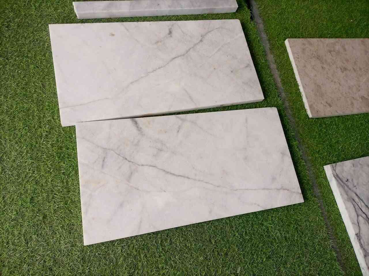 بسم الله 

#_تحيه_طيبه_زبائننا_الكرام 
⚫ نعلن عن تجهيز #_المرمر الايراني ذو مواصفات عالية  الجودة 💯
⬅️النوع ايراني نيريز والمده محدوده
⚫ القياسات 60×30
 🥰  والسعر التنافسي ومناسب جداً
💵💸١٢٥٠٠ الف عراقي 
،👈🏃🏃 سارعوا قبل نفاذ الكمية 
⚫ مستعدون لتجهيز المشاريع الحكومية والأهلية والمكاتب في جميع المحافظات وبأسعار الجمله مناسبة جدا 
 موجود بايه لون بيجي ودللو اعزائي الاعضاء 
⬅️ملاحظة يوجد خدمة توصيل لكل المحافظات وبأسعار حسب الكميه 
أو الاتصال على الارقام التاليه📠
📞.  ***********
📞.  ***********
