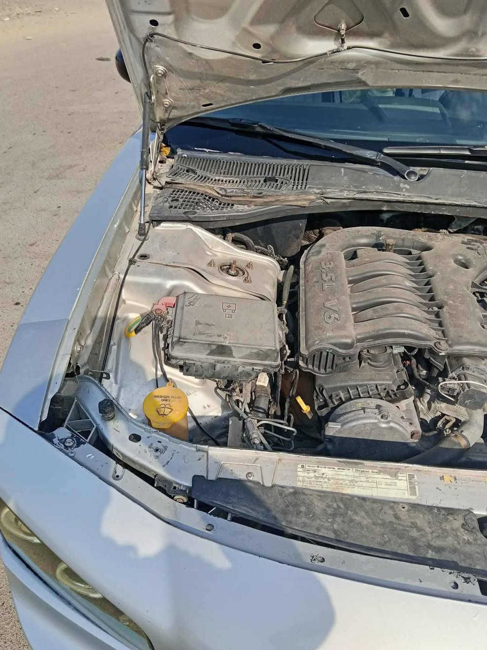 السلام عليكم...
جارجر موديل ٢٠٠٨ كير ومحرك شرط تبريد ثلج ويل كب ودركة ٢٠١٢ تحكمات ستيرن كاميرا وشاشة نانو سيراميك بيها صبغ ٣ قطع ابيعها حزام بيها شويه بل لغد سيارة جاهزة ما تصرف عليها الف دينار ترايك للبصرة مكاني الموصل حي فلسطين سعرها ١٠٠ ورقة بيها مجال جدآ قليل شرط التحويل فقط رقم اربيل هزة ما ساقطة  ترهم مراوس سياره أقل من سعرها للتواصل 
***********
***********
التوصل في الخاص
