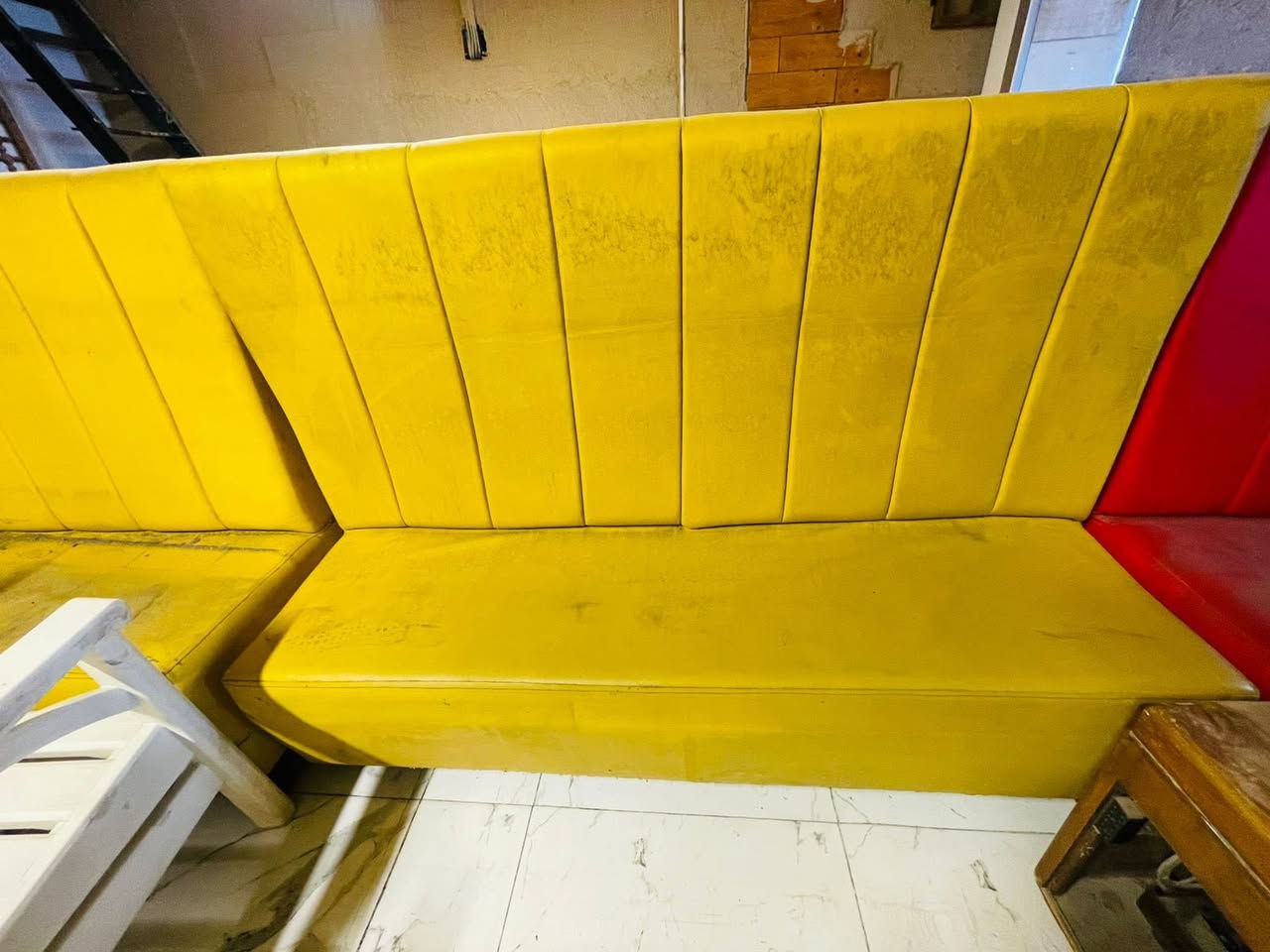 مستعجل على البيعة 
السلام عليكم جلسات مطعم او كوفي للبيع 
سعر القطعه ٢٥ الف فقط ملاحظة العدد ١٨ قطعة
مكاني بغداد البلديات 

للاستفسار ***********
