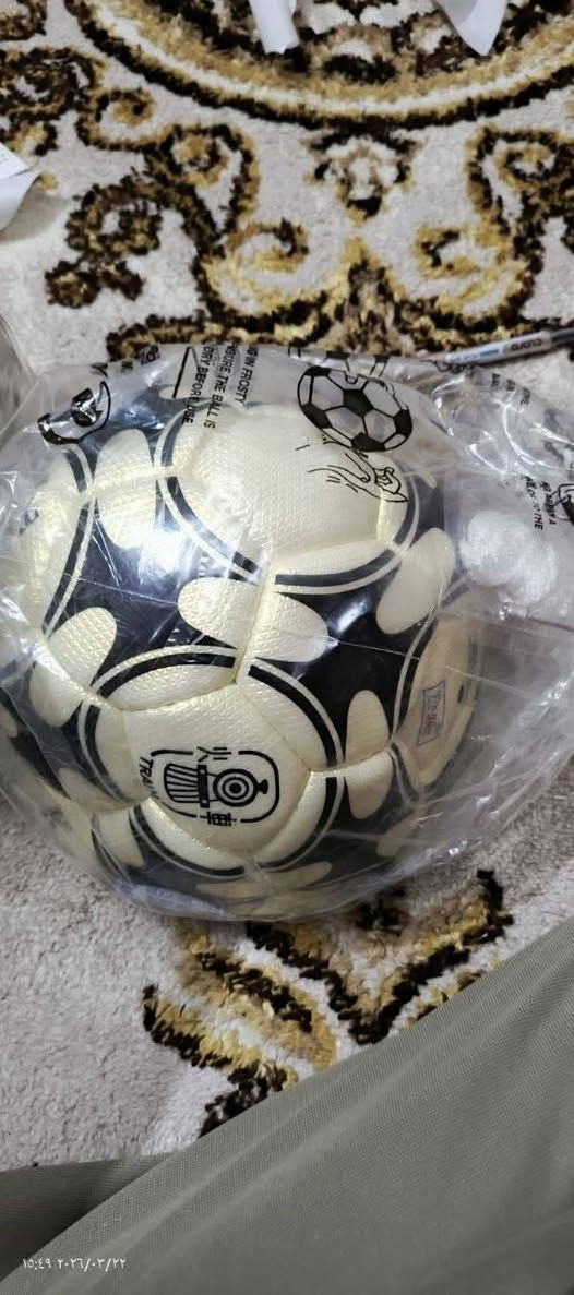 السلام عليكم مكلفه بالنشر
كره لعب اصليه الترين  ملعب 11
المعرف لايعرف  

السعر صدمه ب11 بسس 

متوفر توصيل لجميع محافظات العراق


**إذا كنت صاحب هذا الإعلان وتريد حذفه لأي سبب، رجاءا أرسل رسالة إلى الدعم الفني**